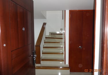 ESCALERA CASA MODELIA