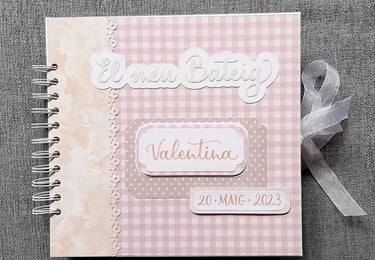 Àlbum de fotos scrapbooking per a regalar, comunió, bateig, aniversari de boda.