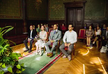 Wedding taking place at the Neukölln civil registry.