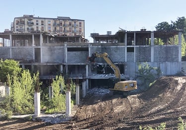 VTN DEMOLITION CRUSHER