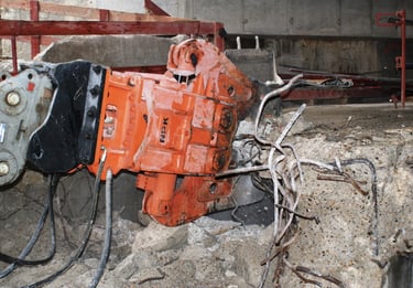 NPK CONCRETE CRUSHER