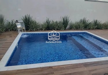 Kolam renang bautan dayanapool di Jakarta Timur dengan desain menawan