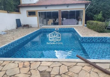 Kolam renang bautan dayanapool di Tangerang dengan desain menawan
