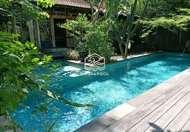 DayanaPool: Kolam renang air hangat pribadi modern di Cirebon.