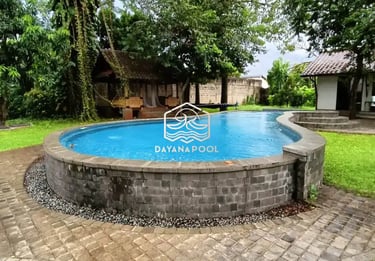kolam renang over flow cantik dan mewah garapan dayanapool di villa