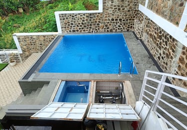 kolam renang over flow di villa rancaekek.