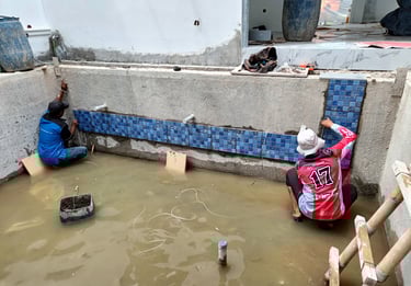 Pembuatan kolam renang di daerah Banyumas oleh tim dayanapool