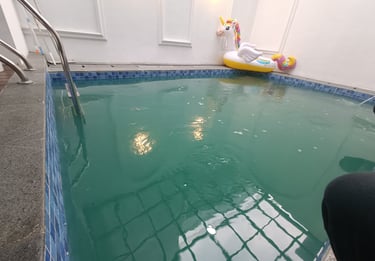 Perawatan Kolam Renang di dago oleh tim profesional dayanapool