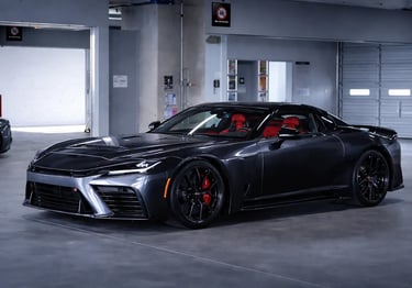 Toyota GR GT superesportivo de US$ 200 mil com interior vermelho e visual exclusivo em garagem