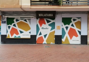 graffiti mural en persiana Malafama Valencia