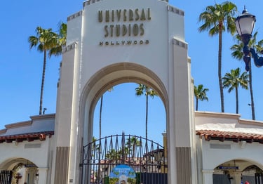 Entrada arco principal universal studios hollywood en el corazon de los angeles en california