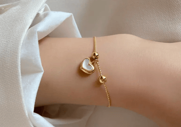 HEART CHARM BRACELET