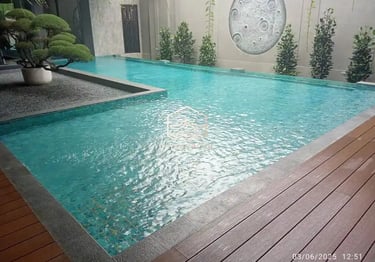 kolam renang over flow cantik dan indah di resort