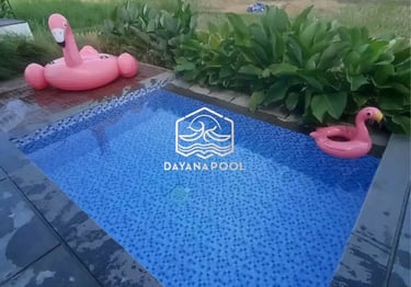 kolam renang garapan dayanapool dengan air bersih yang terawat