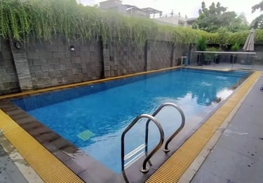 Kolam renang overflow garapan dayanapool