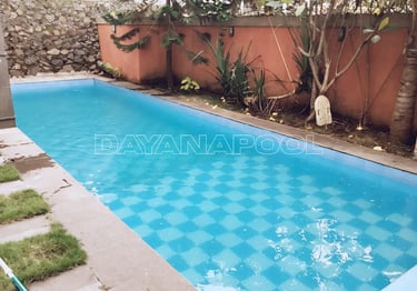 Kolam renang skimmer yang sangat terawat