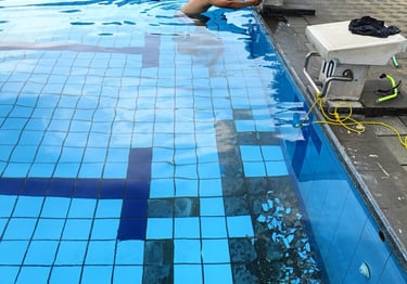 perbaikan keramik kolam renang tanpa menguras air kolam renang
