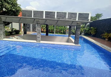 Kolam renang dengan desain minimalis dan fungsuonal di Cimahi buatan dayanapool