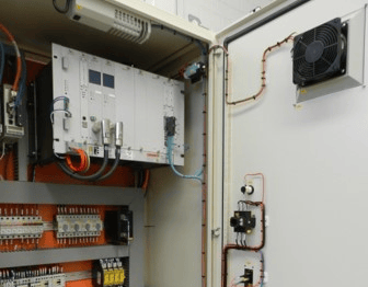 montagem de painéis elétricos
