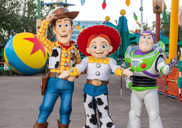 Conoce a los juguetes de Toy Story Land