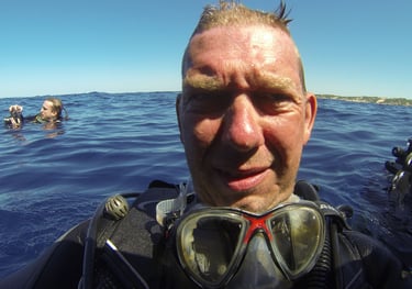 Tracey and Nick Billington diving at Tofo Beach, Praia Do Tofo, Mozambique