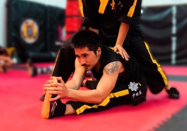 a man and woman doing a jiu jiu jiu jiu jiu