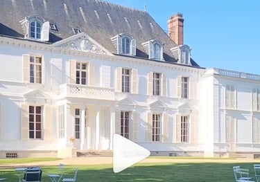 Wedding at Barthelemy castle, Paray-Douaville, Yvelines, near Paris, France