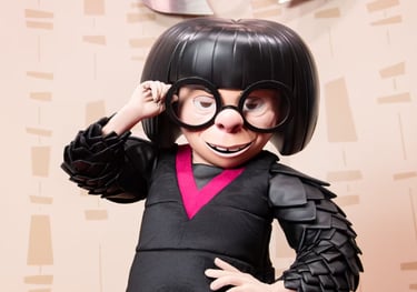 Conoce a  Edna Mode en Edna Mode Experience