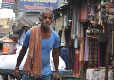 Arakashan Road market, New Delhi, India