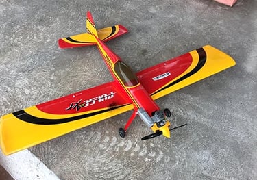 avião Pulse Hangar 9