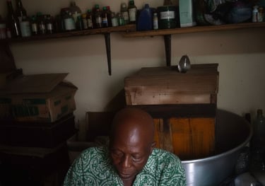 Priester Sourou Experte Partnerrückführung weisse Magie und Liebeszauber Rituale