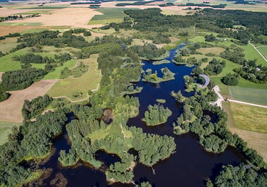 Kirkilų karstiniai ežerai