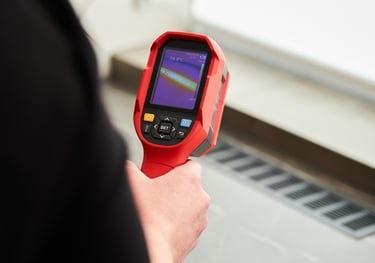 Uso de equipos de detección termografía para detectar fugas de agua en redes de agua caliente