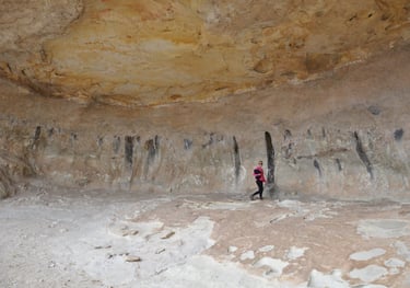 Holkrans Hike and Caves, Golden Gate Highlands National Park, South Africa