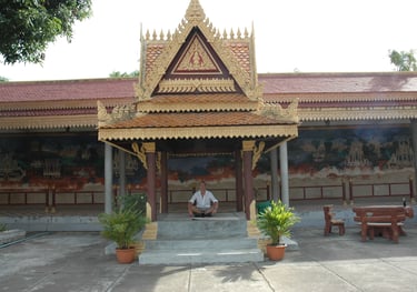 Nick Billington at the Royal Palace of Cambodia, Phnom Penh, Cambodia