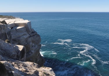 Wedding Cake Rock, costal walk, Royal National Park, Sydney, Australia