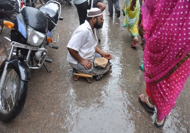 Beggars at the Ajmer Sharif Dargah, Ajmer, Rajasthan, India