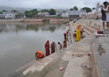 ladies washing at the Pushkar lake, Rajasthan, India