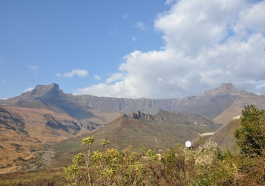View of the Amphitheatre from the Thendele Upper Camp, Drakensberg Amphitheatre, South Africa