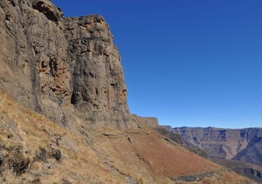 Sentinel peak, Drakensberg amphitheatre, South Africa 