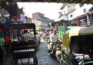 Life in the streets of Agra, Uttar Pradesh, India
