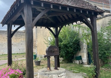 Druyes-les-Belles-Fontaines, France