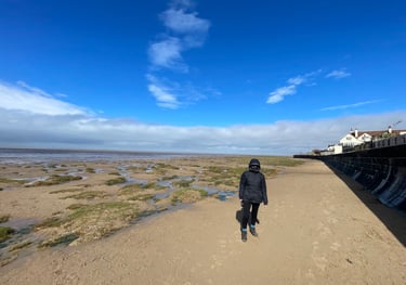 The seafront between west Kirby and Hoylake
