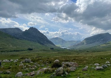 view of Tryfan on the way down from the top of the Carnedd mountains