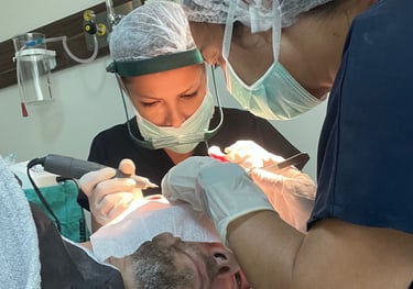 Extracting hair follicles for a hair transplant in Izmir, Turkey
