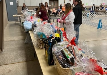 Platte Valley Kennel Club silent auction fund raiser