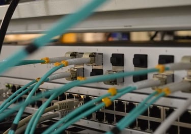 Redes de datos Juniper Networks y Grandstream