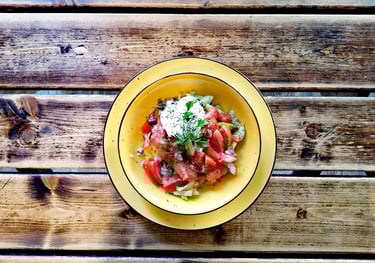 tomato cucumber salad Snekutis