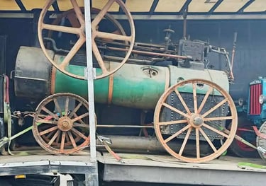 Transport einer alten Dampfmaschine