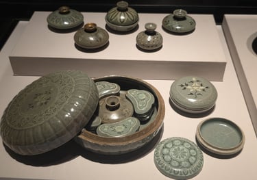 Goryeo Dynasty Celadon pottery 
